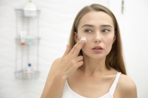 Leia mais sobre o artigo Maneiras para prevenir as rugas